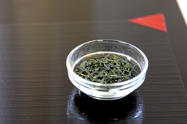 茶葉８g.jpg