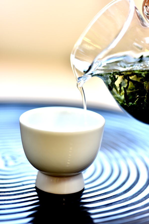 茶注ぎ.jpg